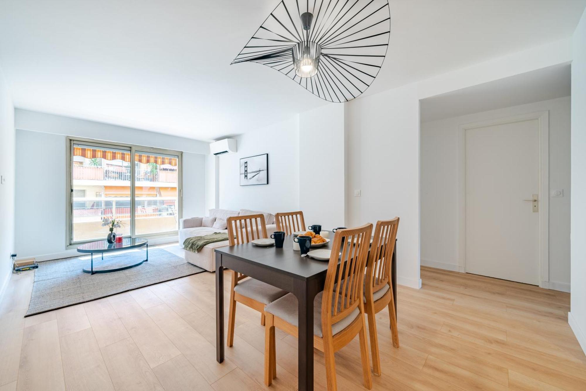 Near Old Town And Apartment Fully Renovated Nizza Exterior foto
