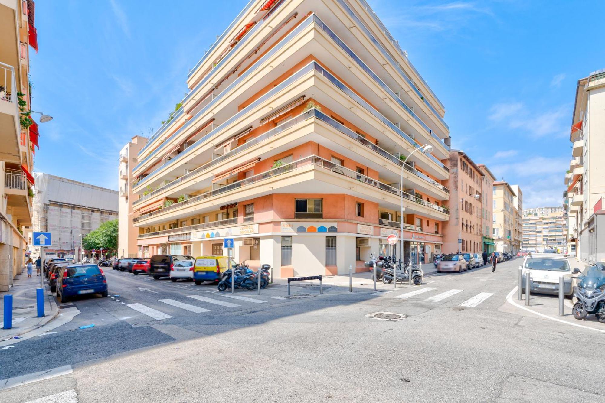 Near Old Town And Apartment Fully Renovated Nizza Exterior foto